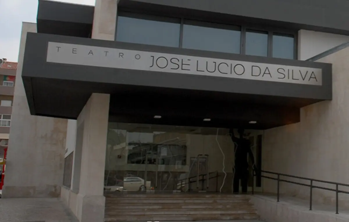 Teatro José Lúcio da Silva recebe o espetáculo "Crianças ao Palco – Finalíssima Intermunicipal”