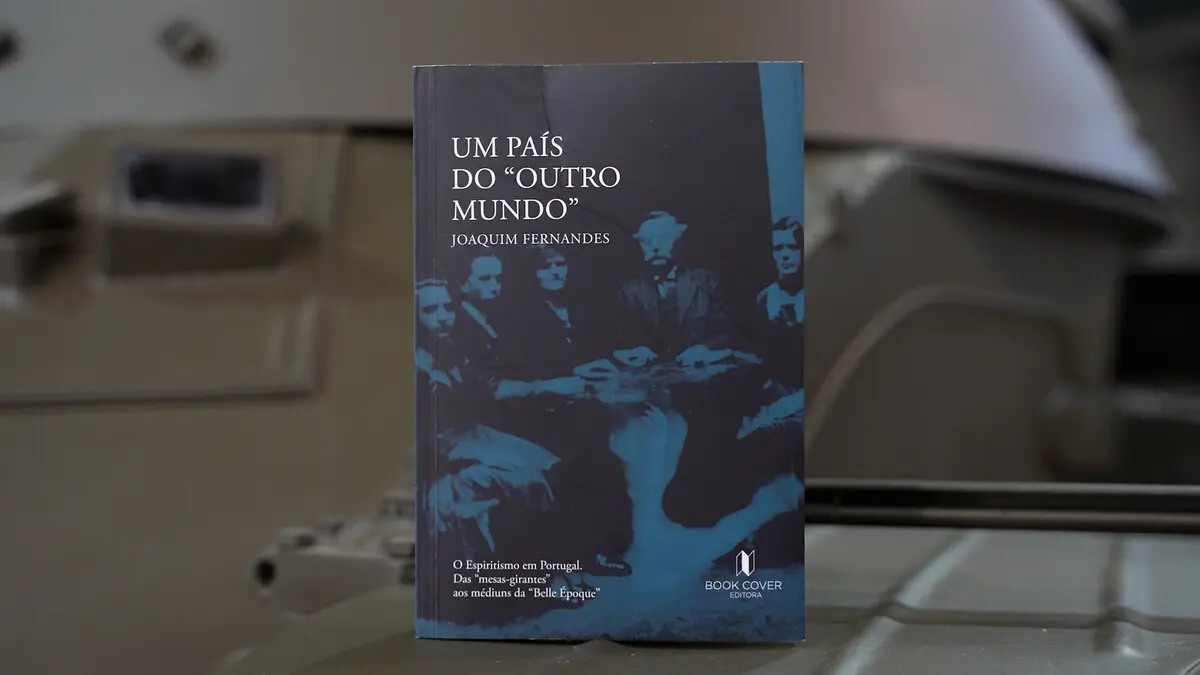 Imagem de contexto do artigo Um livro "do outro mundo"