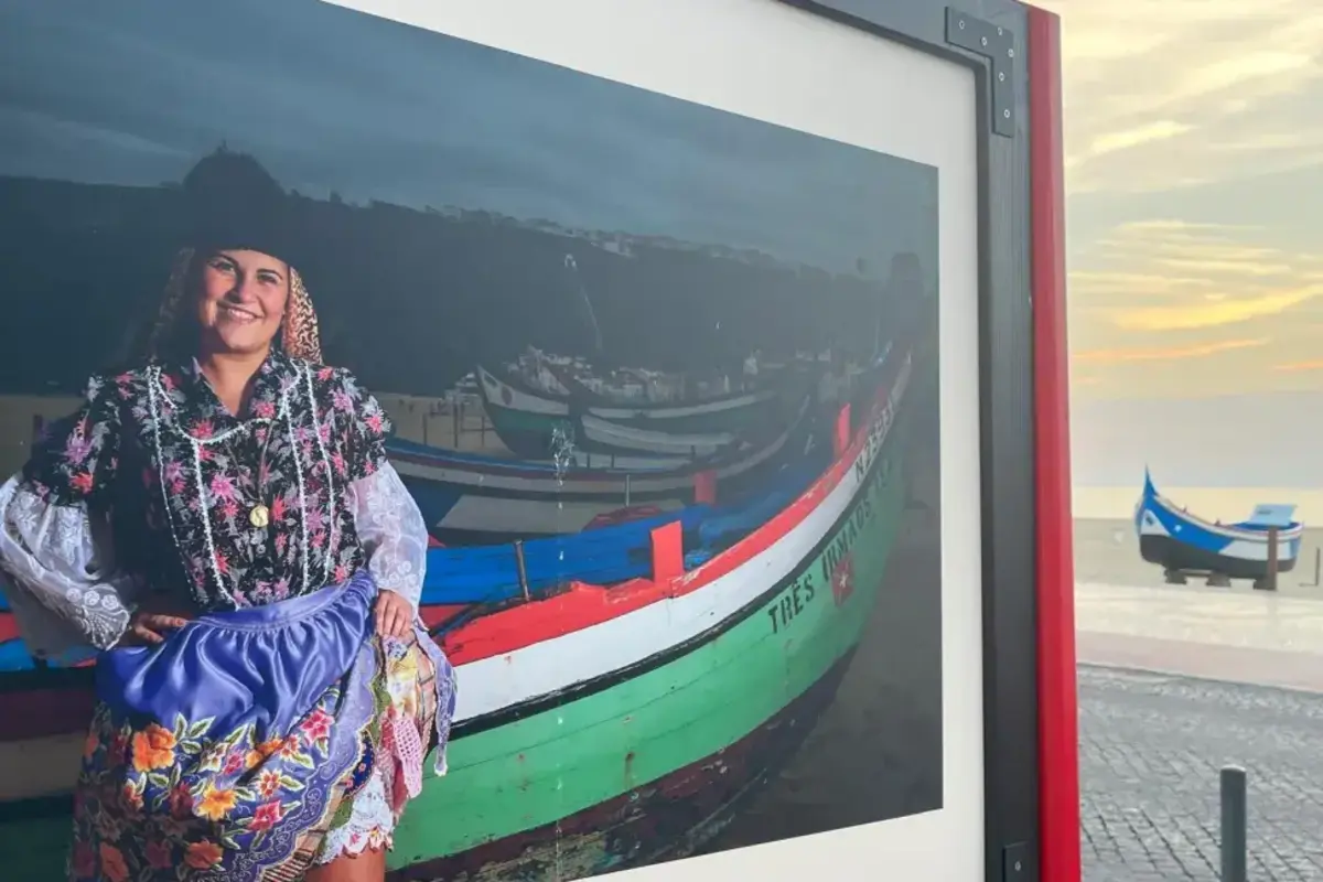 Imagem de contexto do artigo AD cai por causa dos mais pobres. Esquerda e Chega recuperam